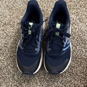 New Balance Navy Blue Kids Sneakers with Light Green Tabs